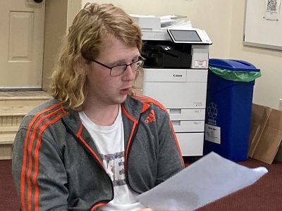 Seinfeld reenactment.